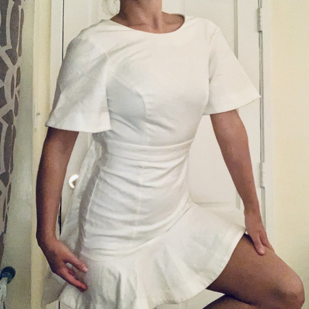 Finders Keepers white dress XS